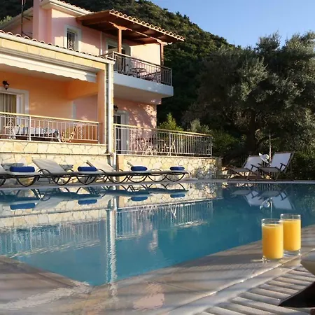 Perigiali Villa *