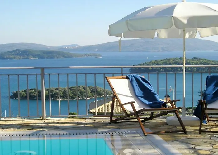 Perigiali Vila Nydri (Lefkada)